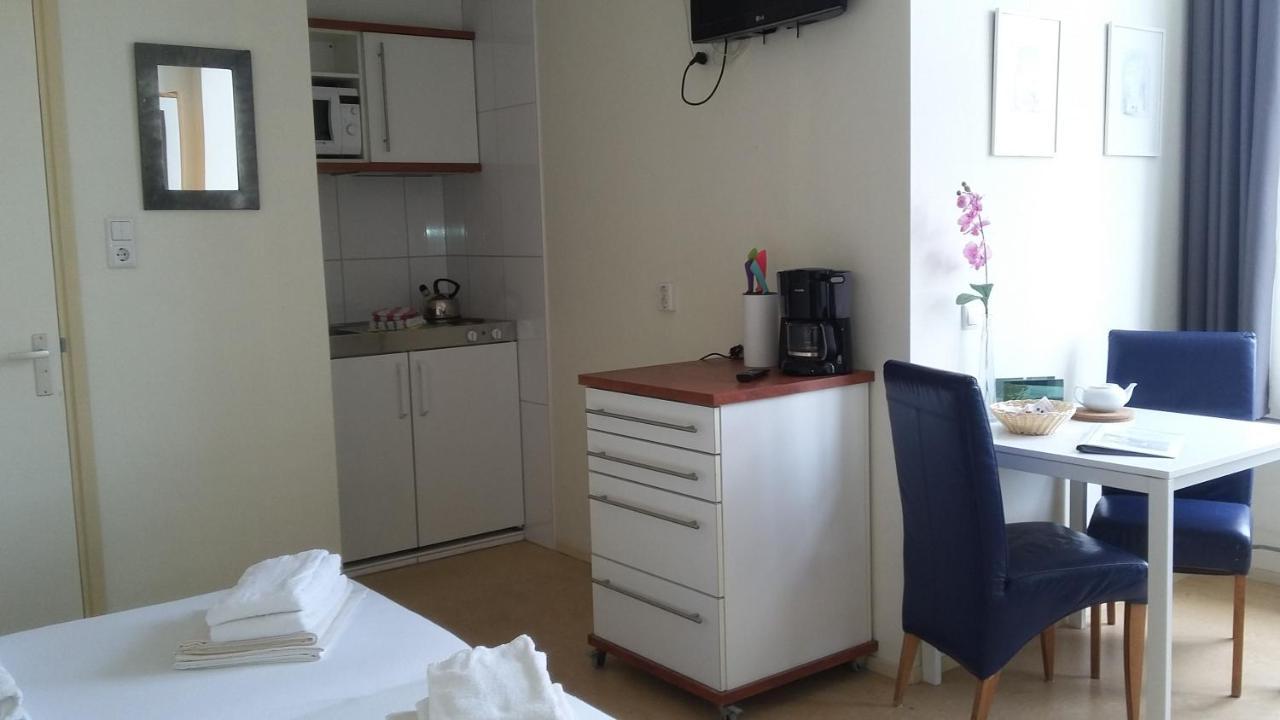拉什酒店 滨海贝亨 外观 照片